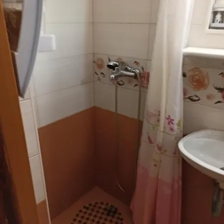 New Style In The Neighborhood * Ermoupoli