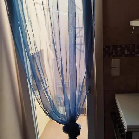 New Style In The Neighborhood *