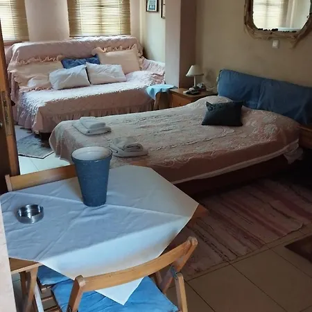 New Style In The Neighborhood Apartamento Ermoupoli